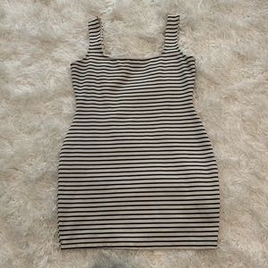 Black&White striped bodycon mini dress